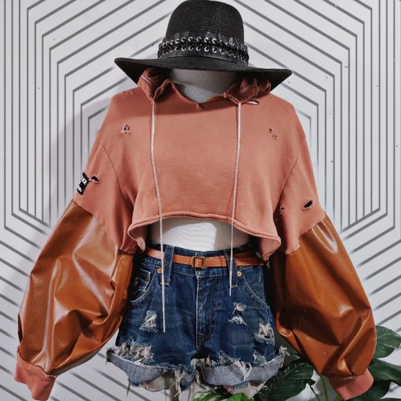 Welcome to Curvaceous Vintage! - Picture 2 of 6